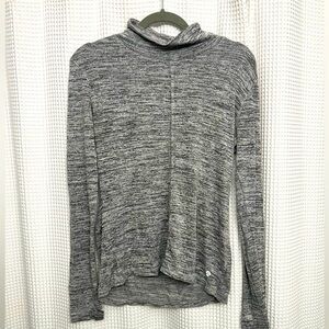 Prana brand yoga/exercise top, thumb holes, open back, size small?